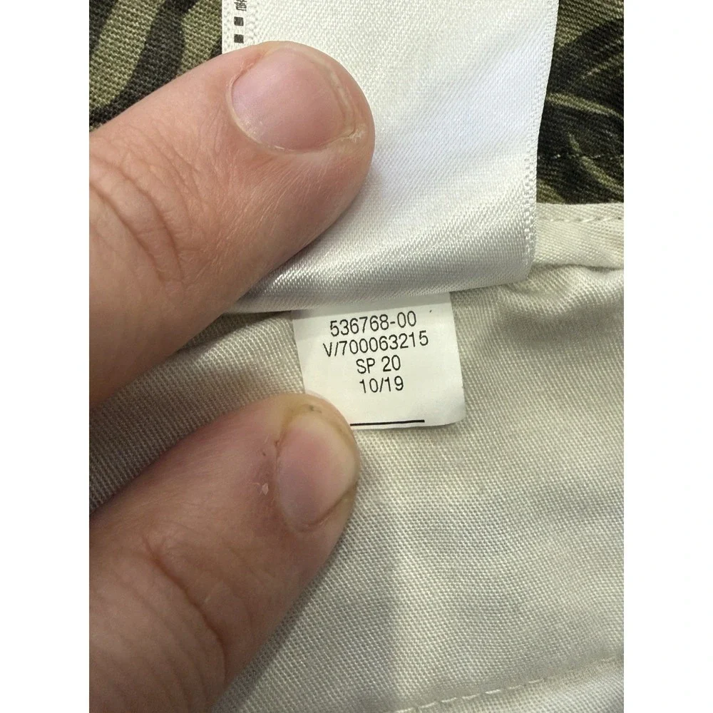 Banana Republic Mens Tropical Aiden Tiger Jungle Bermuda Chino Shorts 36 Green